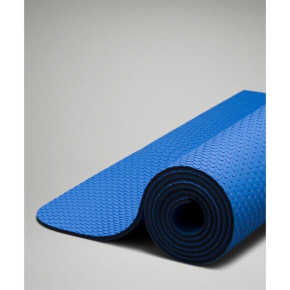 Lululemon The Workout Mat 6mm 26" x 71" Grippy Surface Pipe Dream Blue - Picture 2 of 4
